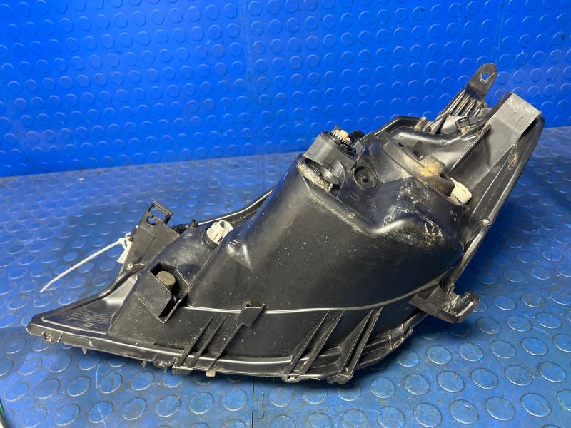 2012 Toyota Yaris Headlamp Assembly