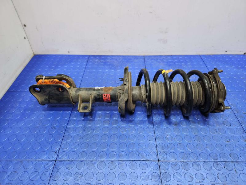 2016 Kia Sedona Strut Assembly