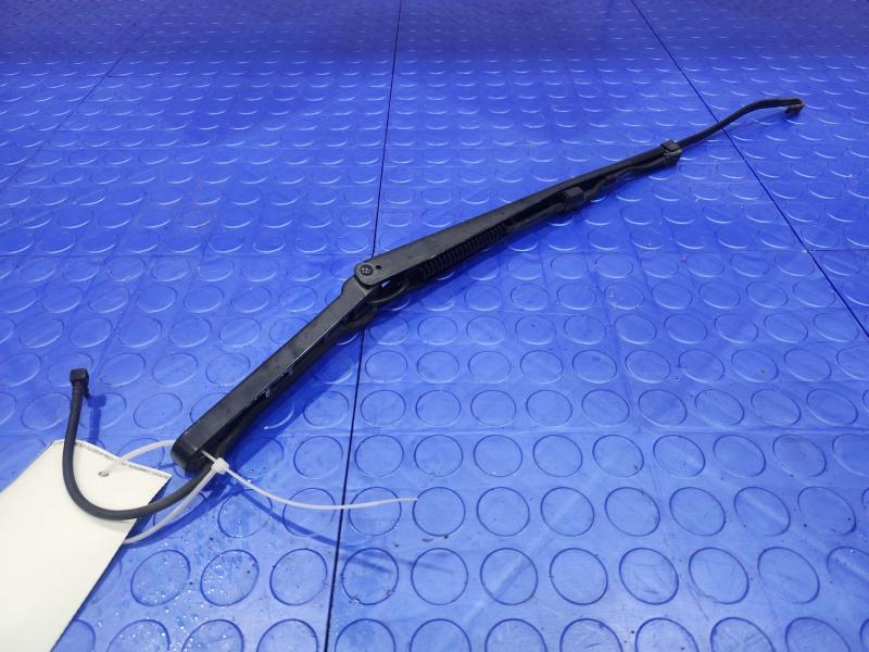 2019 Chevrolet Express 2500 Wiper Arm