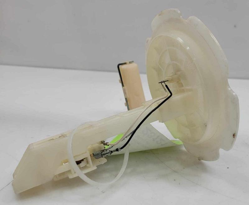 2003 - 2008 Nissan 350Z Fuel Tank Sending Unit Assembly OEM 25060-AL51A