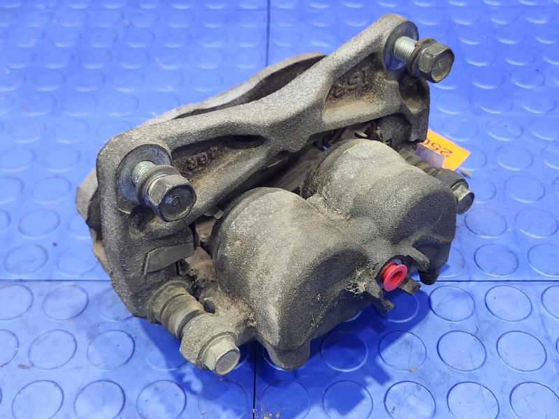 2015 Subaru Forester Caliper