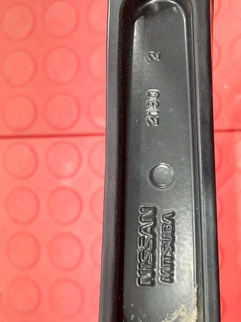 2014 Infiniti QX80 Wiper Arm