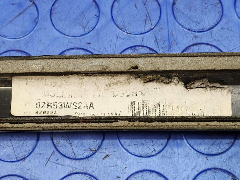 2012 Dodge Grand Caravan Front Door Moulding