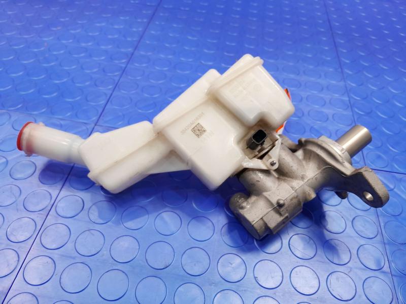 2020-2024 Nissan Versa Brake Master Cylinder Assembly Genuine OEM D60105EE0A