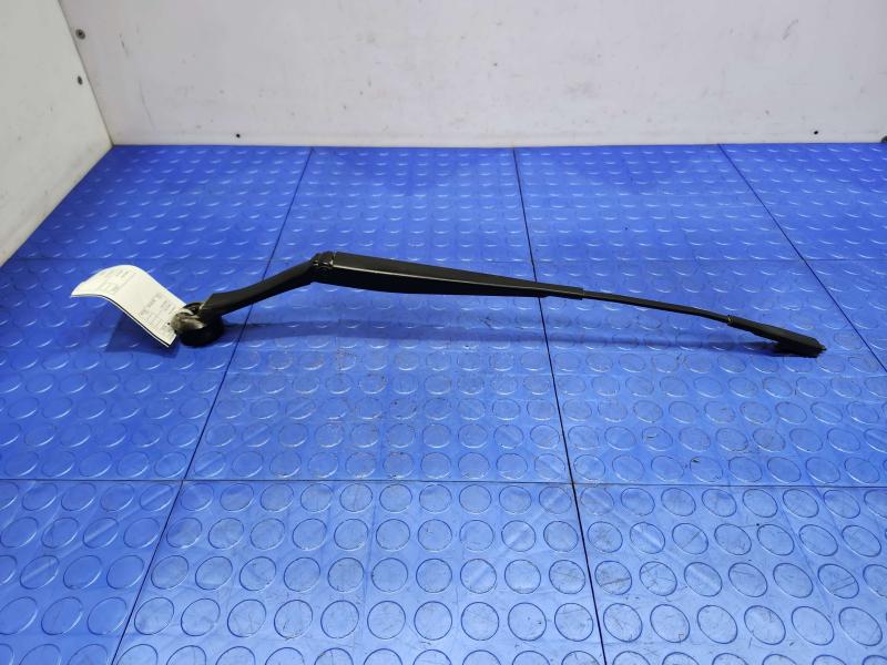 2015 Ford Fusion Wiper Arm