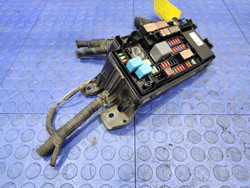 2017 Toyota Prius Engine Fuse Box