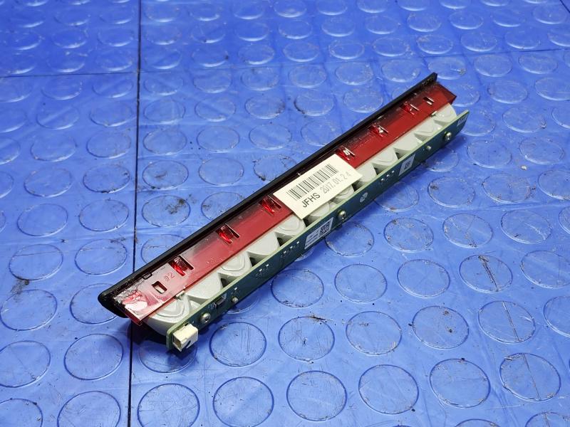 2016-2018 Kia Optima High Mounted Stop Lamp 3rd Brake Light OEM 92700D4100