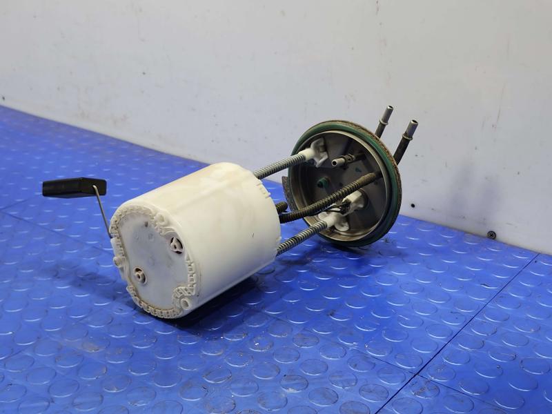 2009-2014 GMC Yukon 5.3L 6.2L Fuel Pump Assembly Genuine OEM Part 20903296