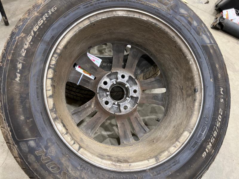 2011 Hyundai Sonata Wheel