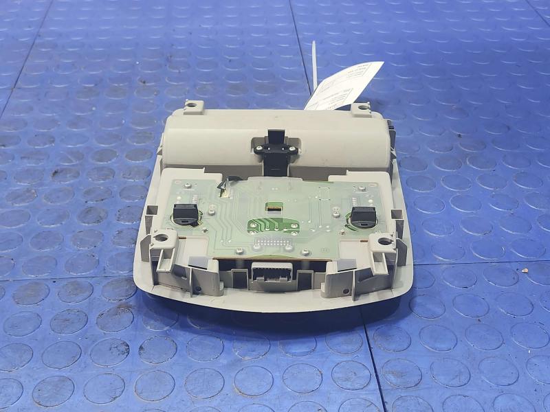 2014 Toyota Prius Front Console