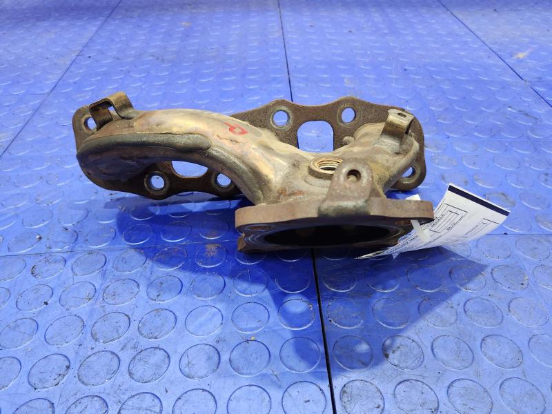 2013 Nissan Pathfinder Exhaust Manifold
