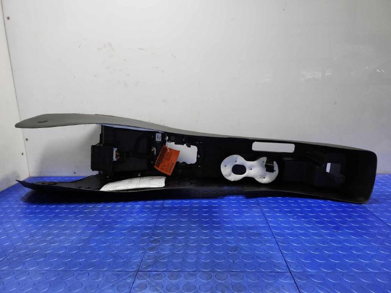 2018-2023 Kia Rio Center Floor Console Assembly Black w/o Armrest OEM 84611H9000WK