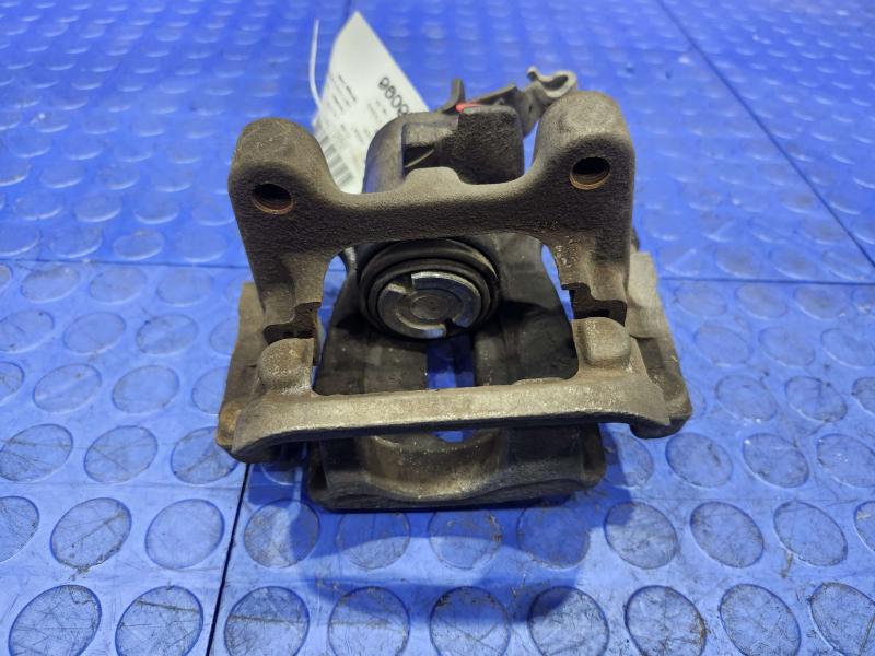 2020 Volkswagen Passat Caliper