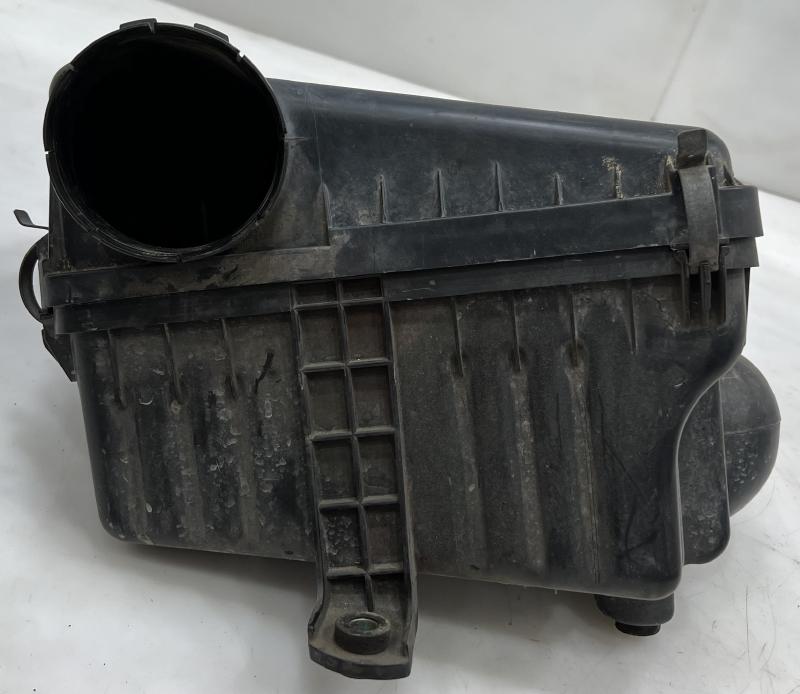 2001 Isuzu Trooper Air Cleaner