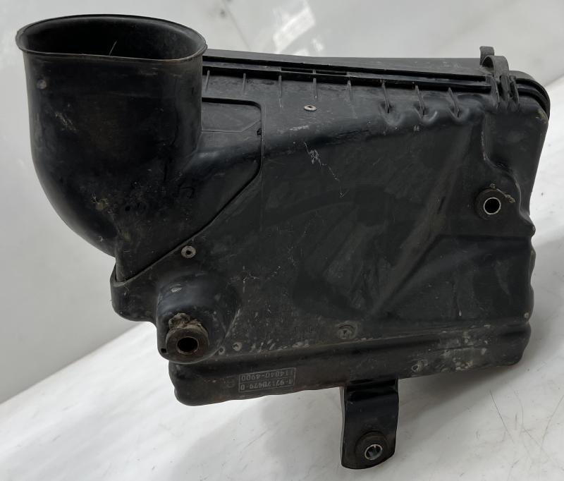 2001 Isuzu Trooper Air Cleaner