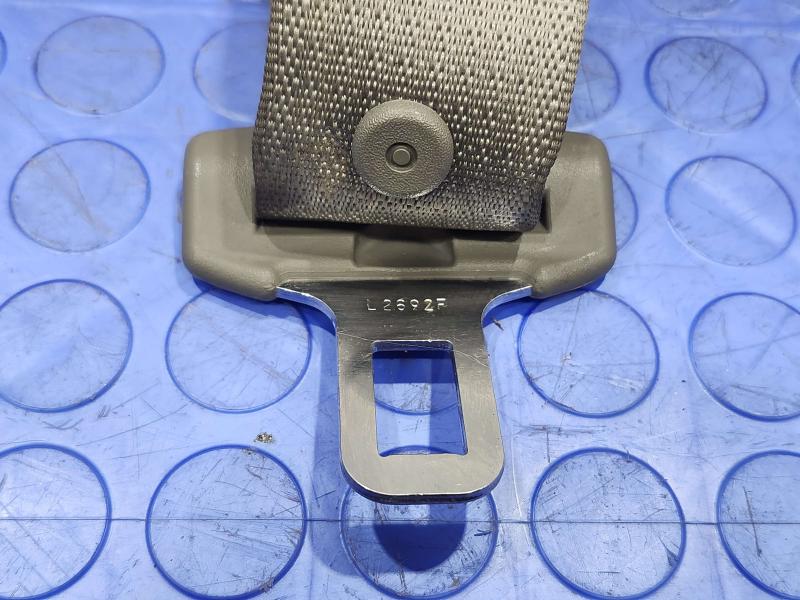 2009 Chevrolet Malibu Rear Seat Belt