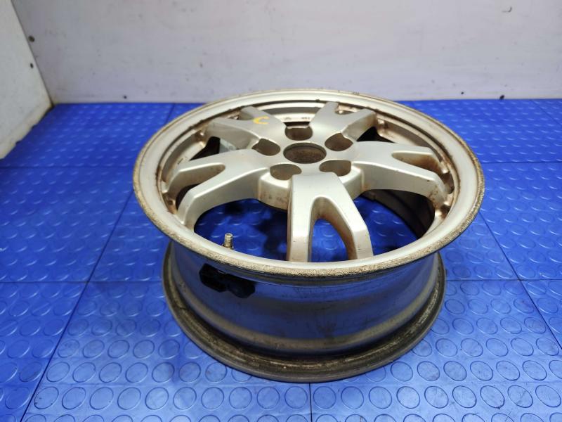 2010 Toyota Prius Wheel