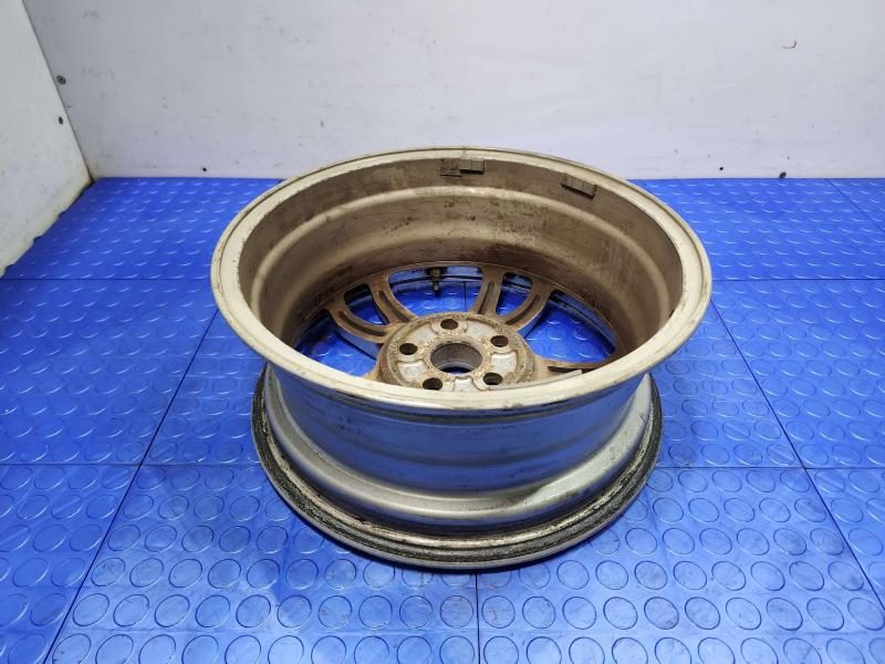 2010 Toyota Prius Wheel