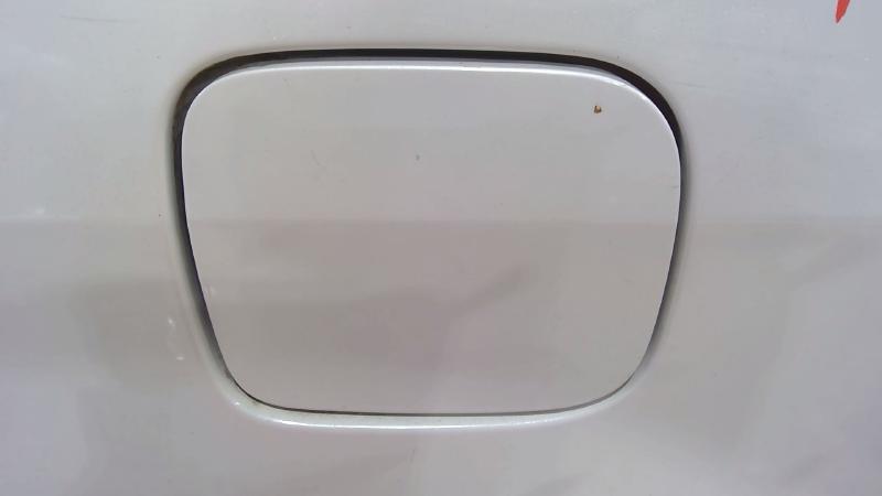 2001 - 2005 Toyota Rav-4 Fuel Filler Door Gas Flap White 064 OEM 7735042060