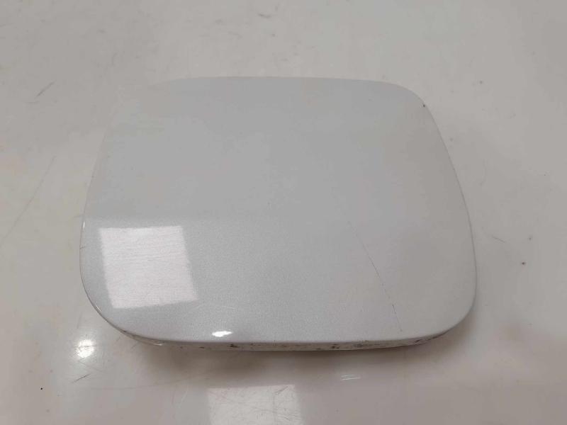 2001 - 2005 Toyota Rav-4 Fuel Filler Door Gas Flap White 064 OEM 7735042060