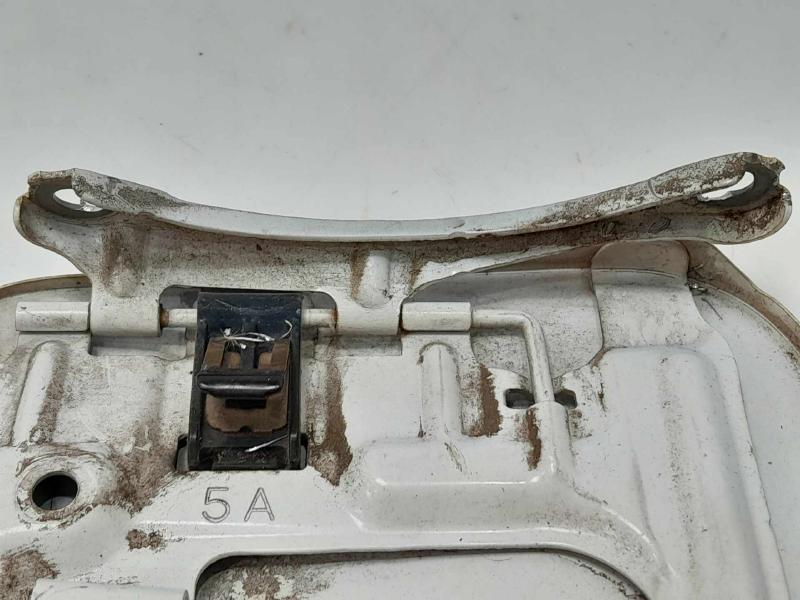 2001 - 2005 Toyota Rav-4 Fuel Filler Door Gas Flap White 064 OEM 7735042060