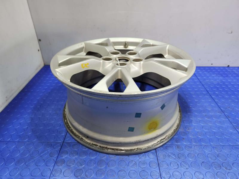 2014 Nissan Maxima Wheel