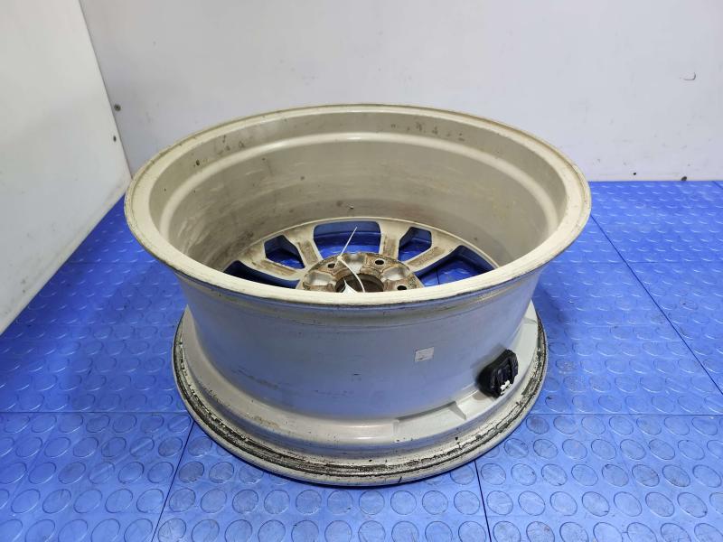 2014 Nissan Maxima Wheel