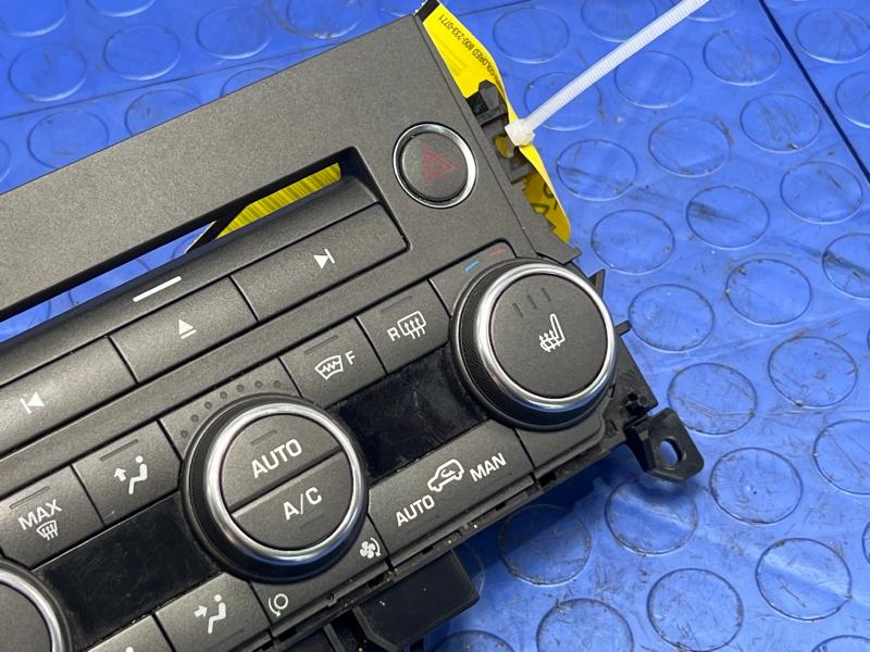 2012 Land Rover Evoque Heater A/C Control