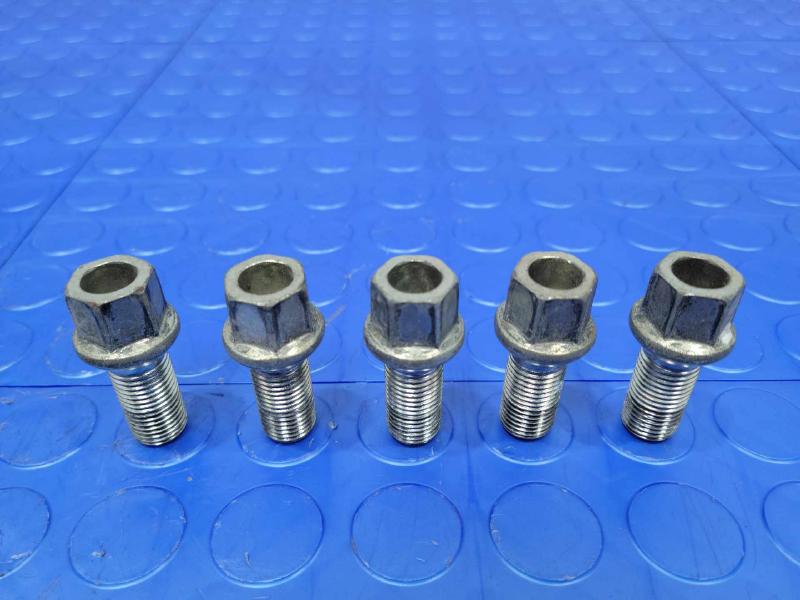 2016 Audi A3 Lug Nuts