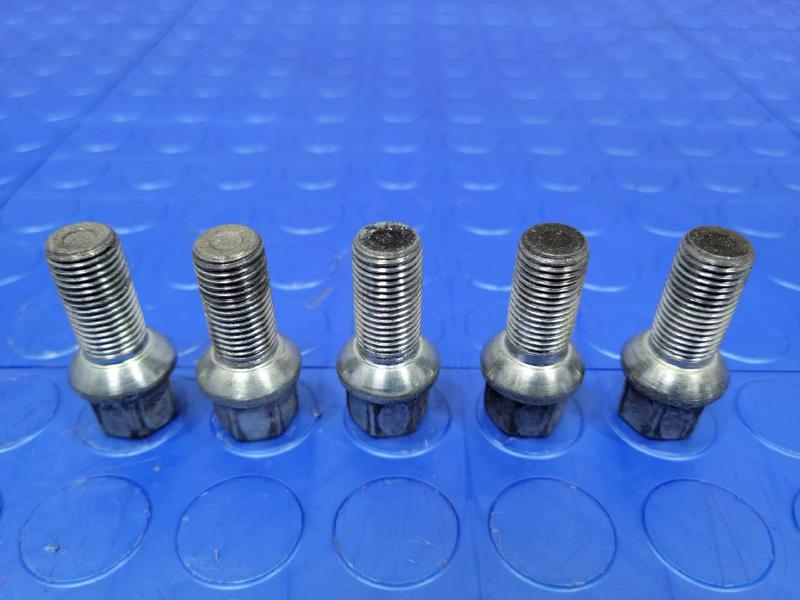 2016 Audi A3 Lug Nuts