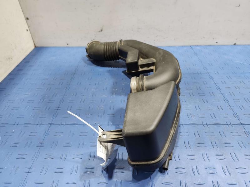 2018 Subaru Crosstrek Air Intake Tube/Resonator
