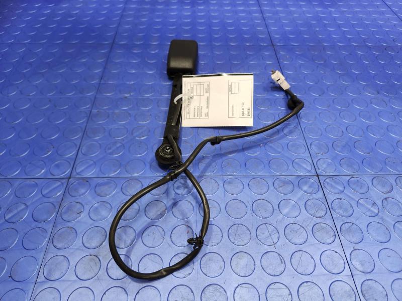2016 Nissan Rogue Front Seat Belt