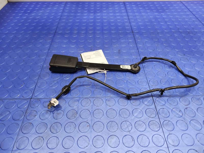 2016 Nissan Rogue Front Seat Belt