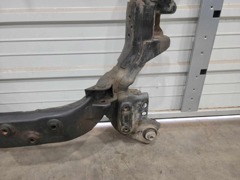 2008-2010 Saturn Vue 3.5L 3.6L Front Crossmember Subframe Genuine OEM 20927549