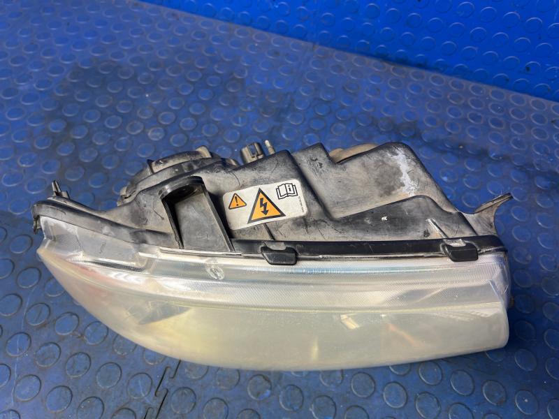 2004 Lincoln Navigator Headlamp Assembly