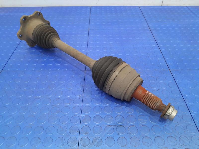 2013 Cadillac Escalade Axle Shaft