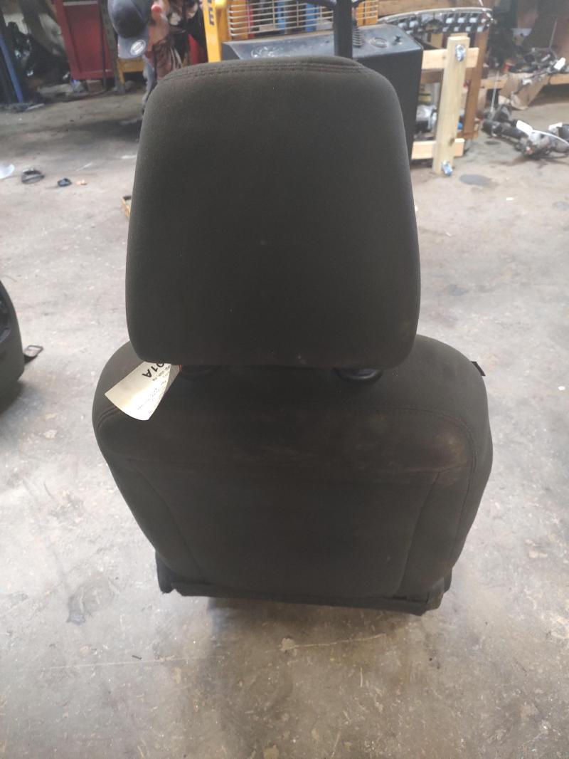 2015 - 2020 Dodge Charger Front Seat RH Passenger Side Black (C8X9) Cloth Manual OEM