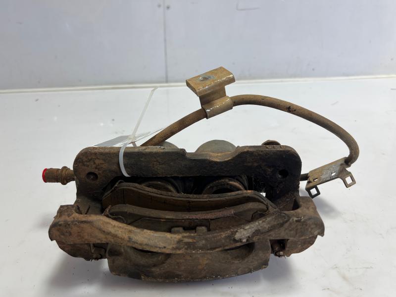 2000 Chevrolet Silverado 1500 Caliper