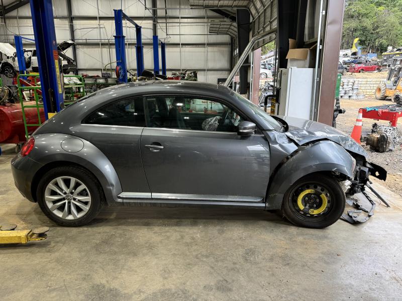 2013 Volkswagen Beetle Air Bag