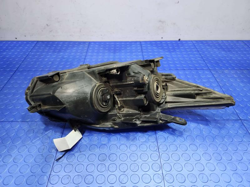 2010 Toyota Prius Headlamp Assembly