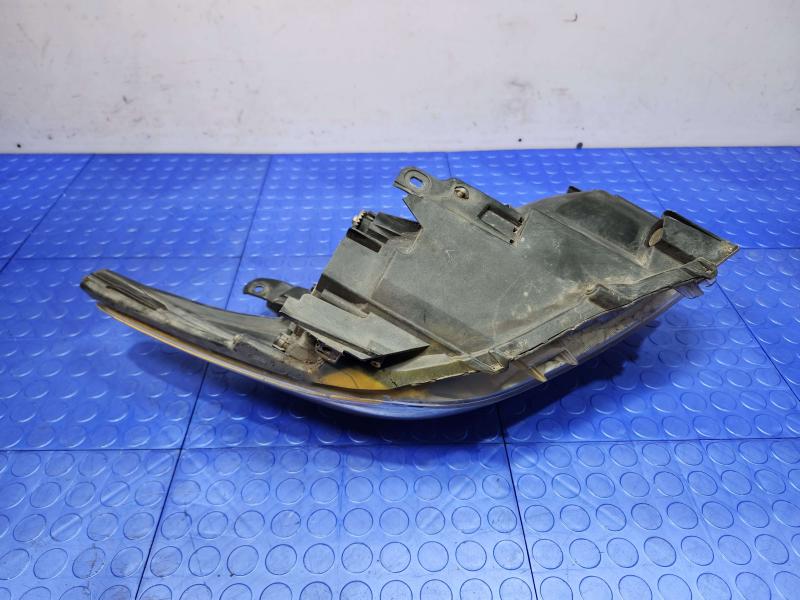 2010 Toyota Prius Headlamp Assembly