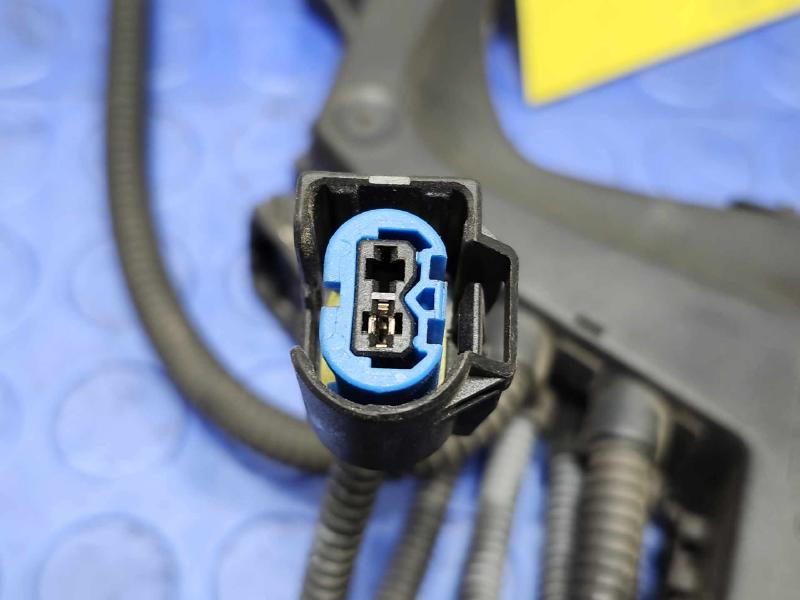 2003-2006 BMW 2.5L 3.0L Engine Wiring Harness Module Genuine OEM 12517524106