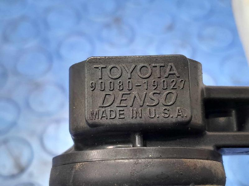 2004 Toyota Tundra Ignition Coil/Ignitor