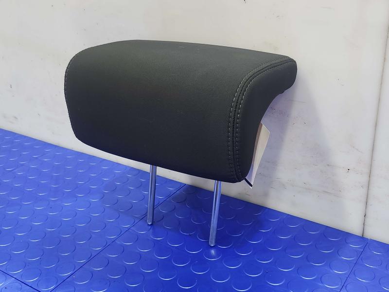 2017 Kia Sorento Headrest
