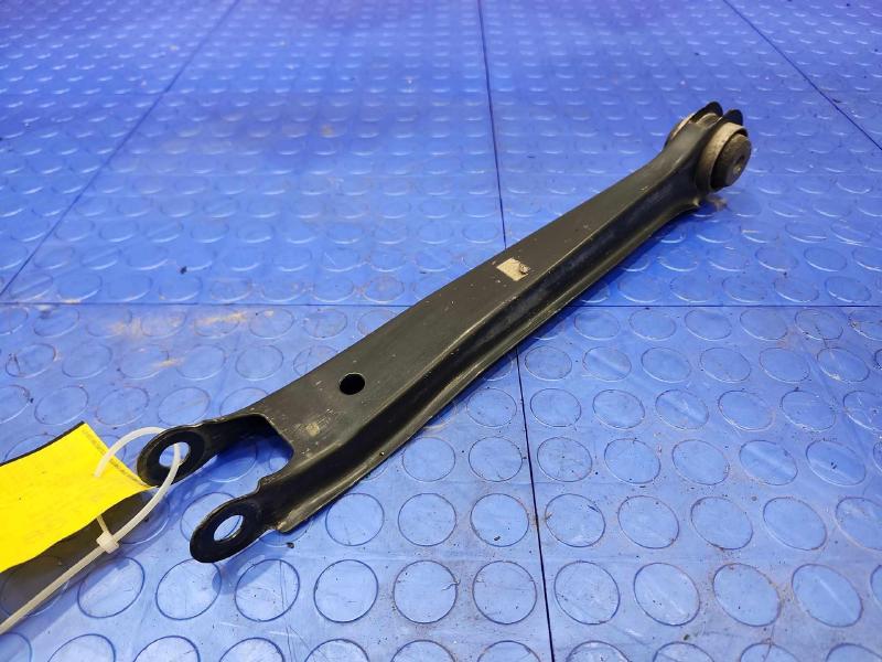 2019 Cadillac XT5 Lower Control Arm Rr