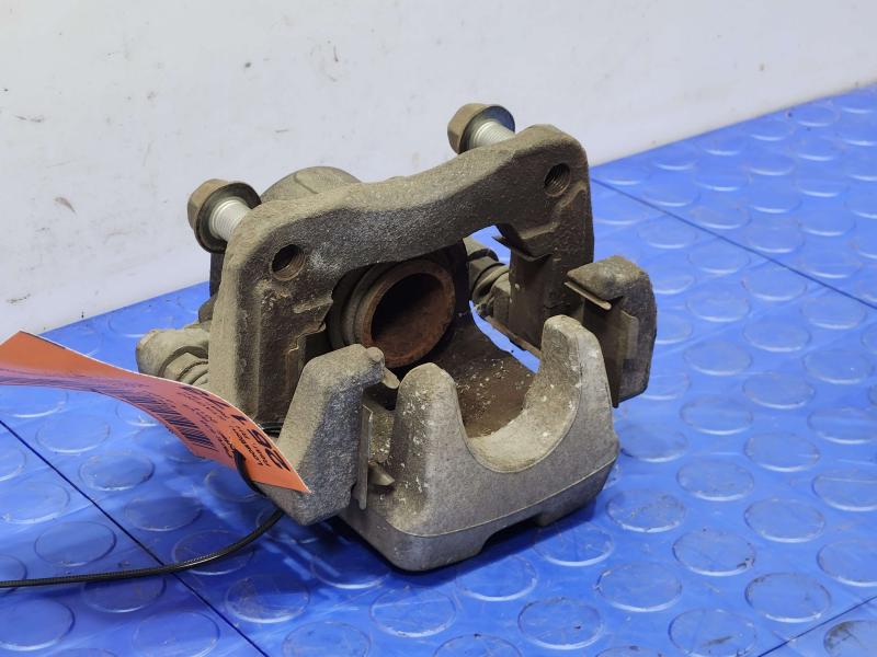 2014 Toyota RAV4 Caliper
