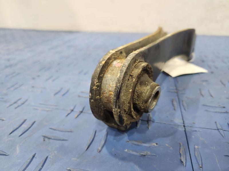 2015 Chrysler 200 Lower Control Arm Rr
