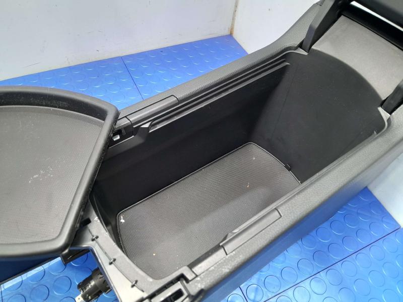 2020 Honda Accord Front Console