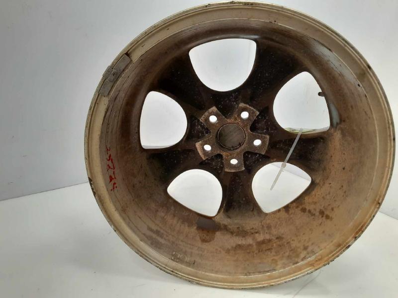 2004 Subaru Forester Wheel