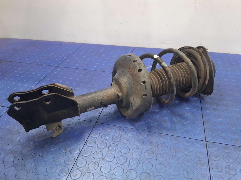 2014 Subaru Forester Strut Assembly